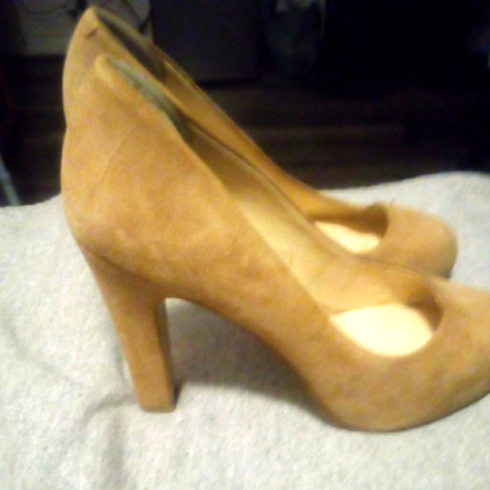 Women's heels
